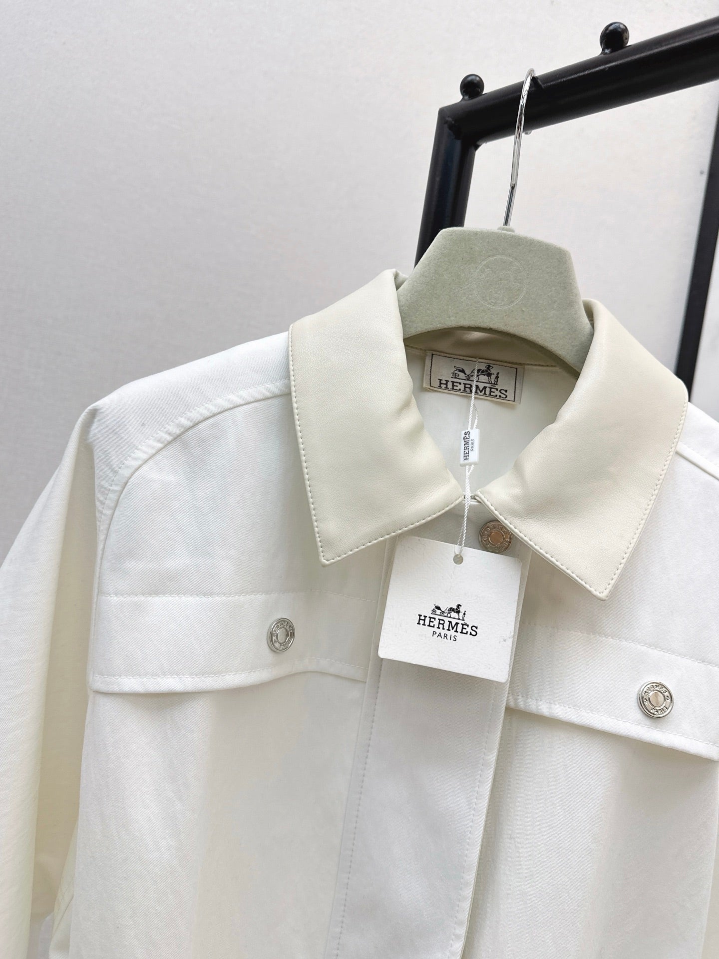 Herm NEW  trench coat