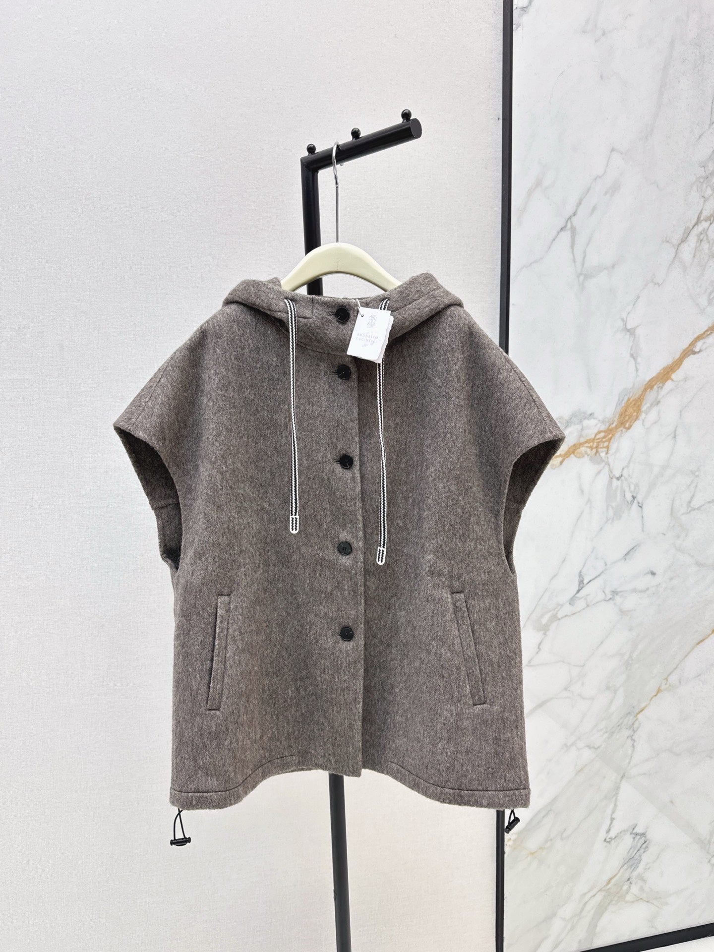 Brune NEW Hooded wool vest