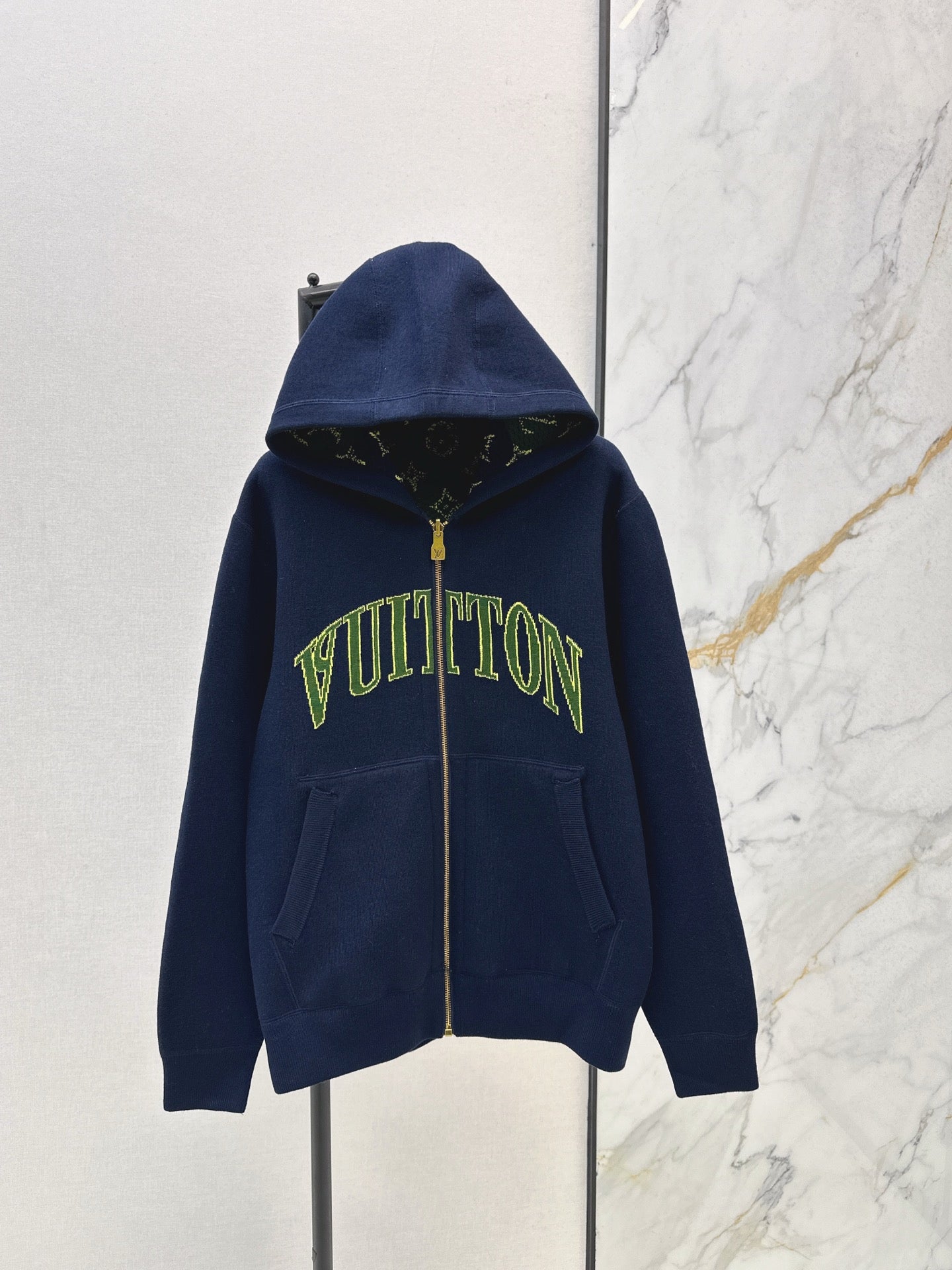 Louis NEW Reversible cardigan