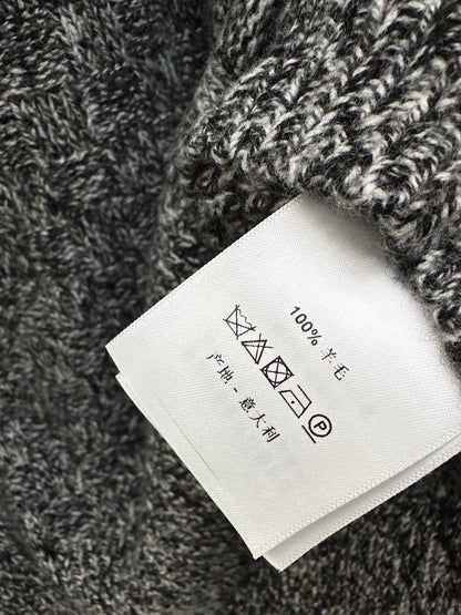 Bott NEW Turtleneck sweater