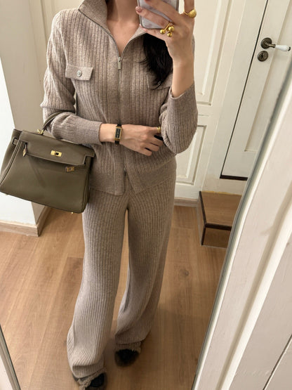 Loro NEW knitted suit