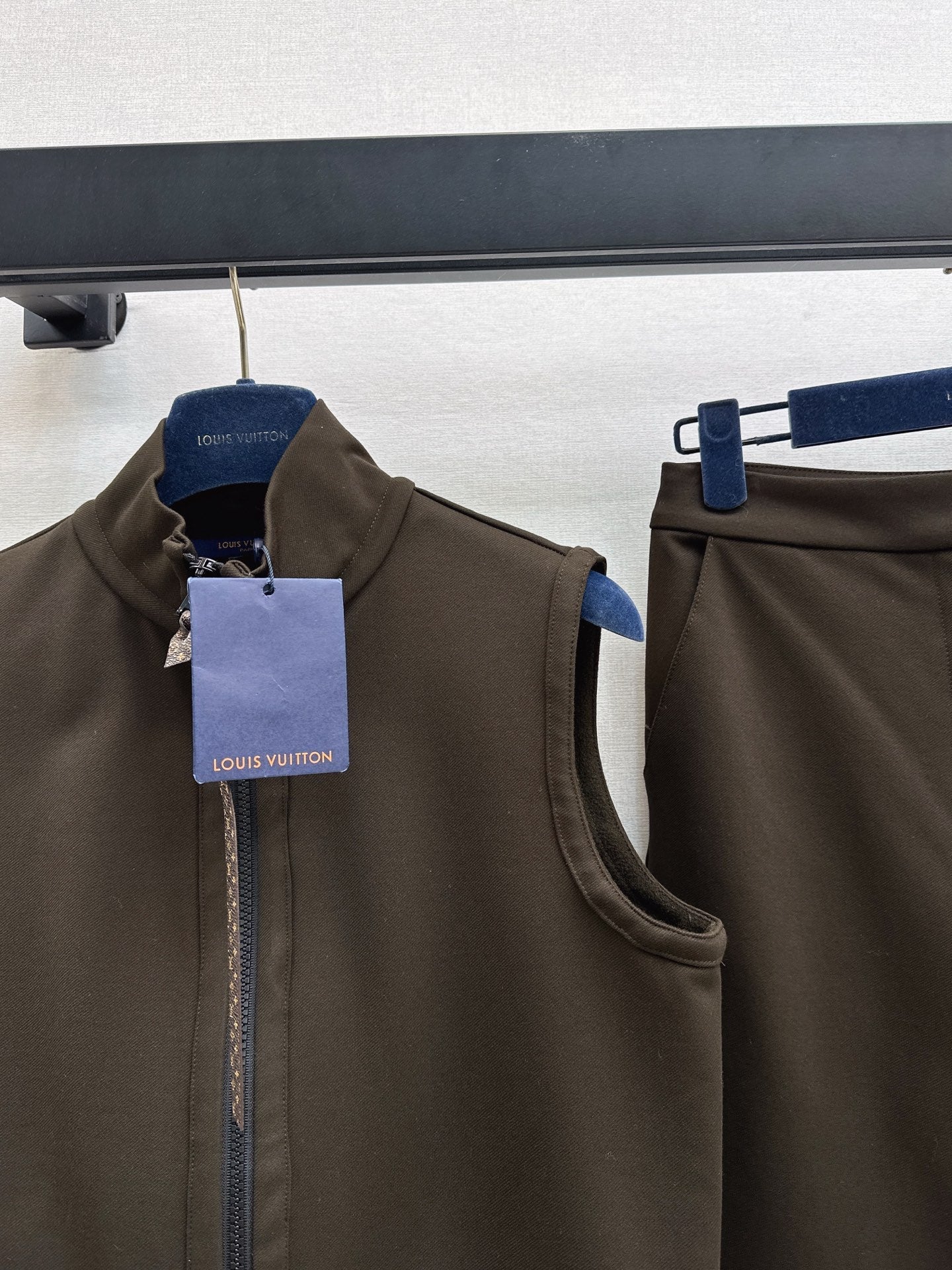 Louis NEW Vest and cropped trousers set