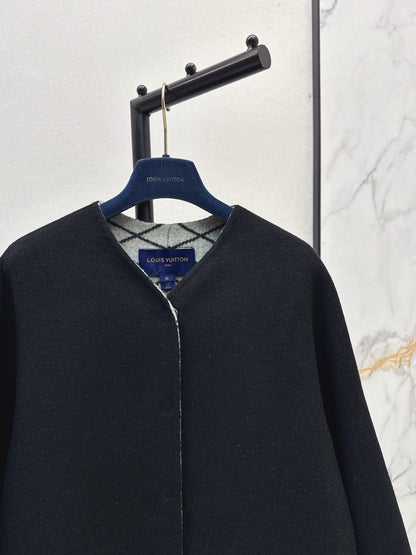 Louis NEW vwool coat