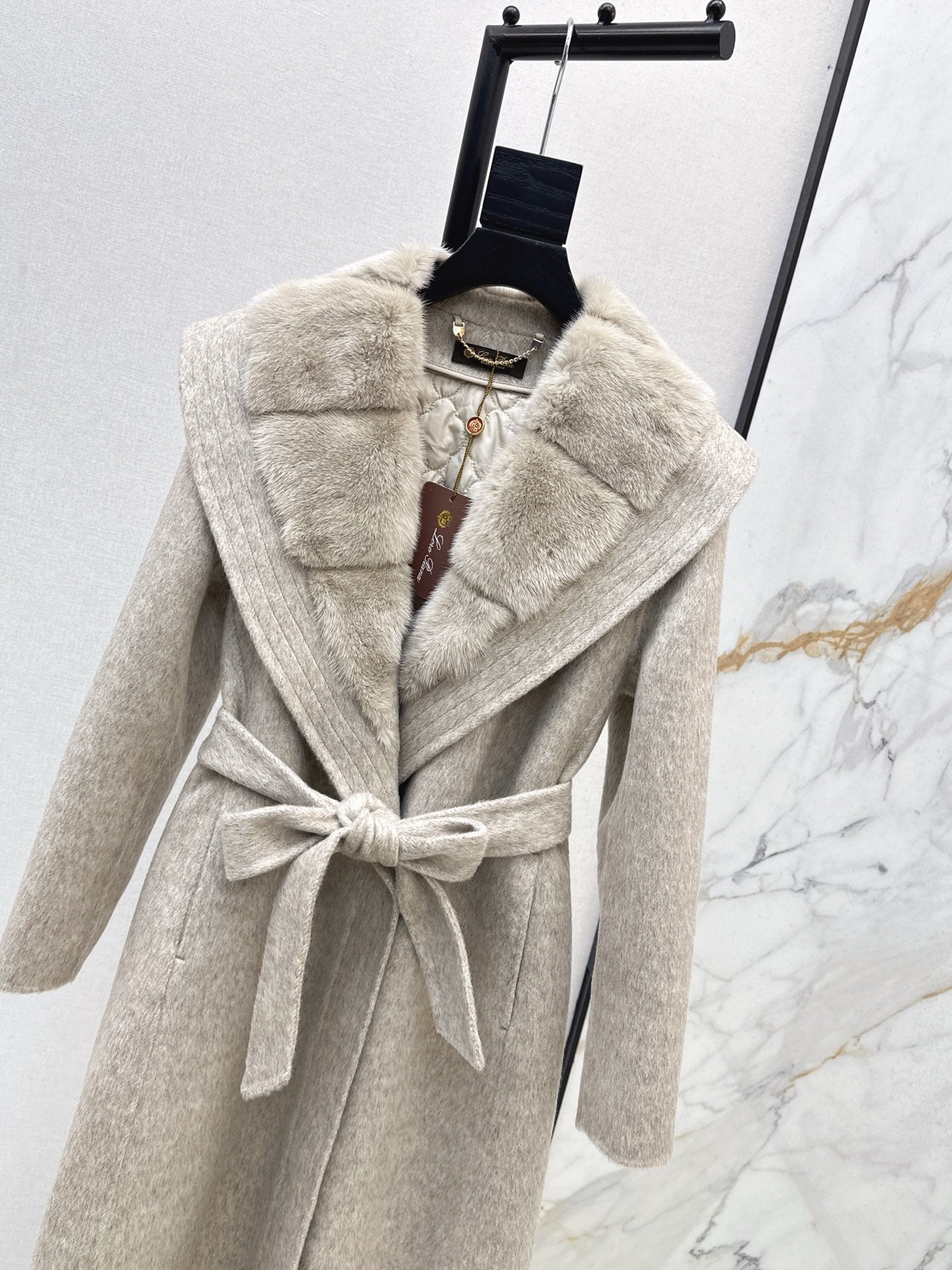 Loro NEW camel hair coat