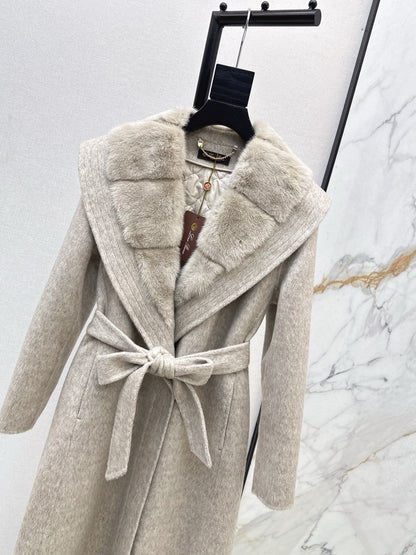 Loro NEW camel hair coat