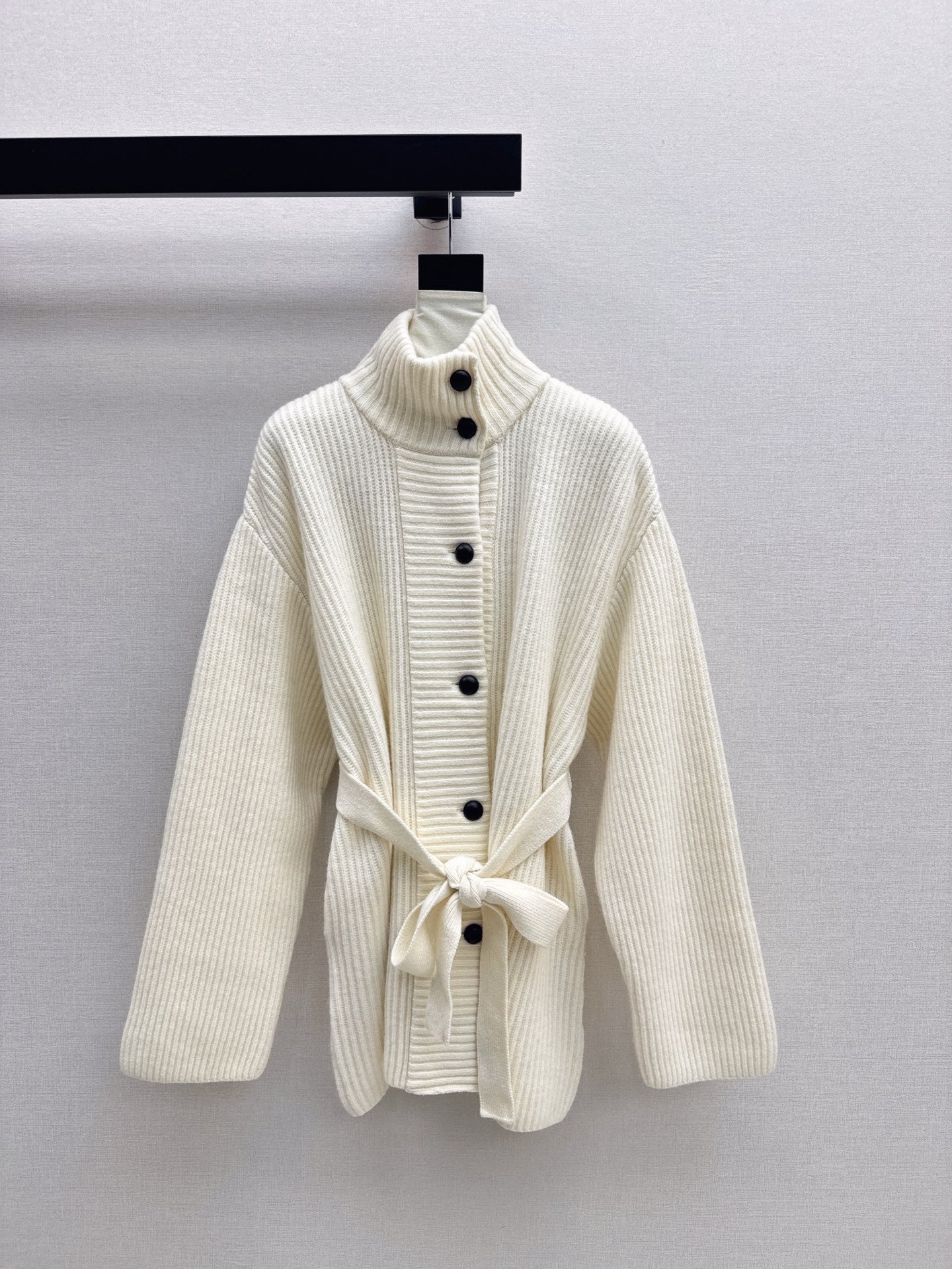 Brune NEW knitted coat