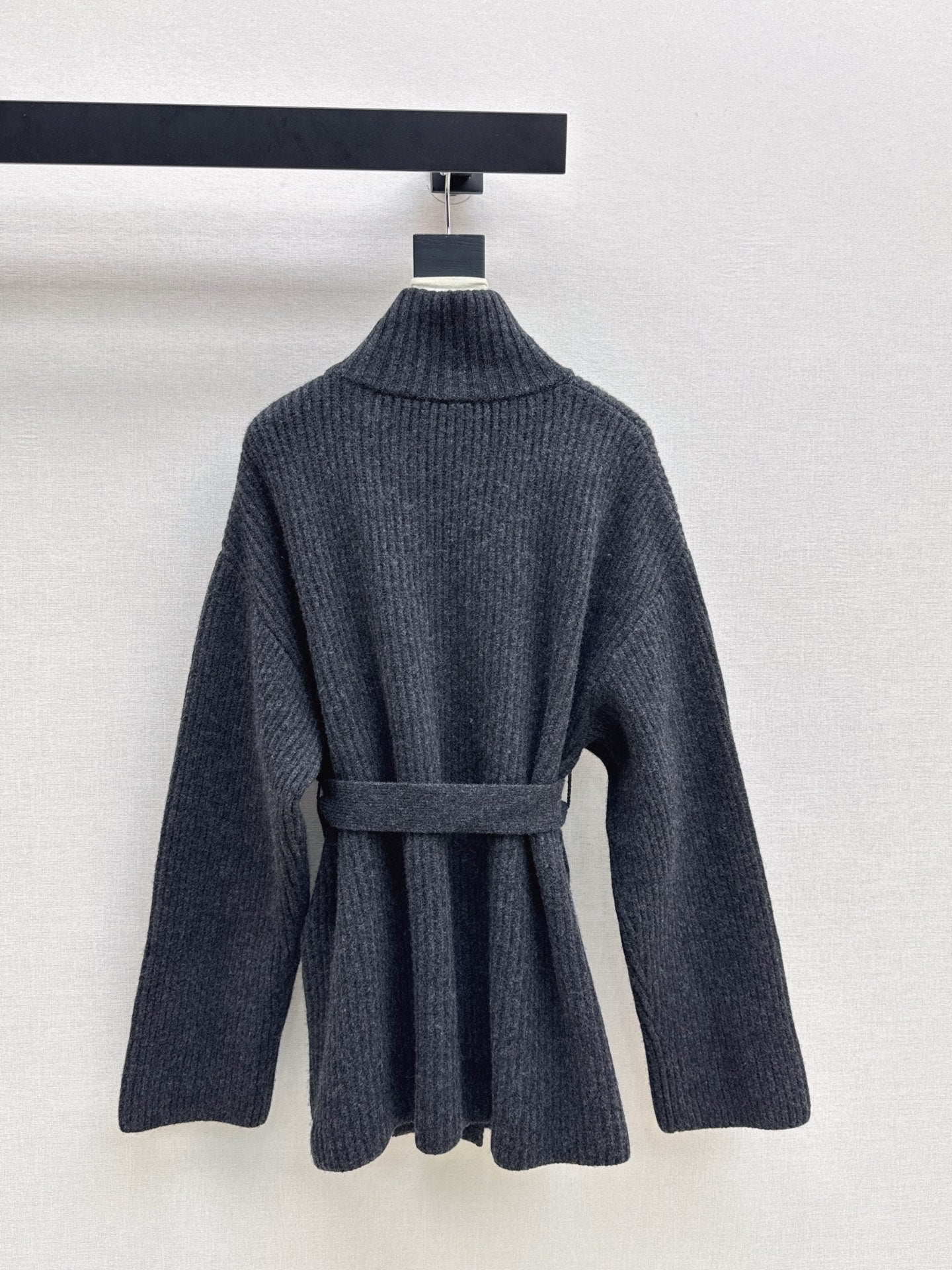 Brune NEW knitted coat