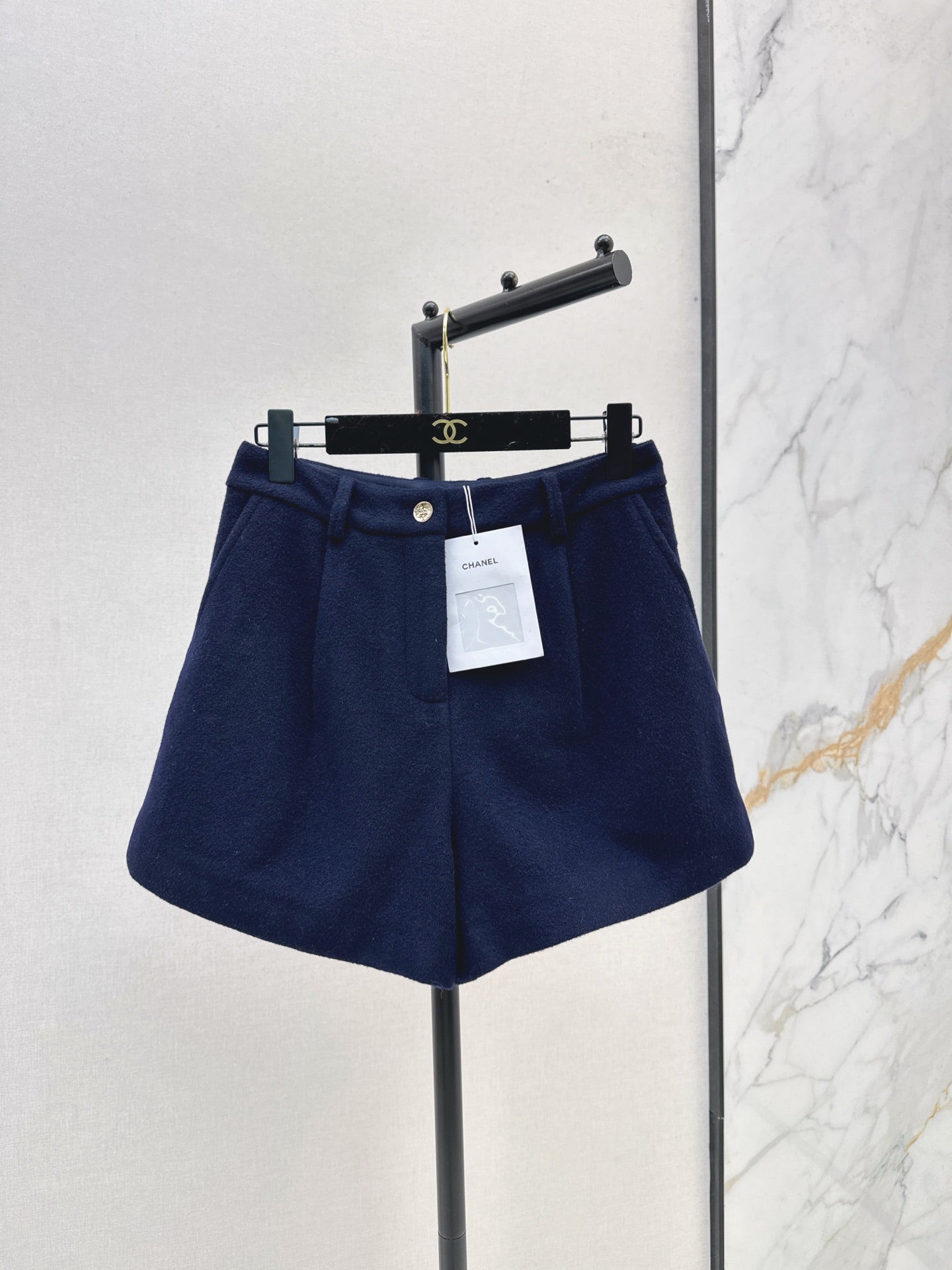 Chan NEW woolen shorts