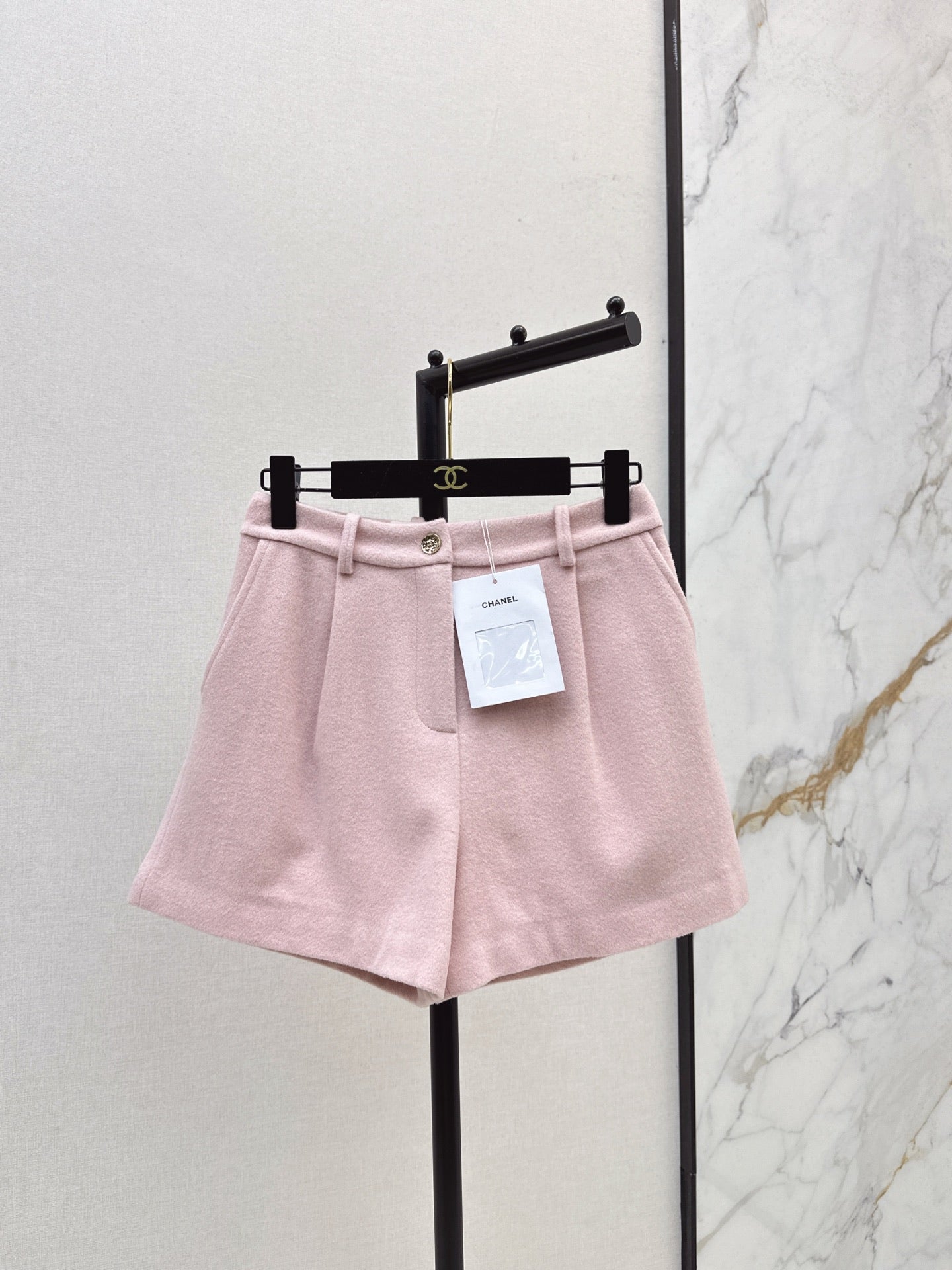 Chan NEW woolen shorts