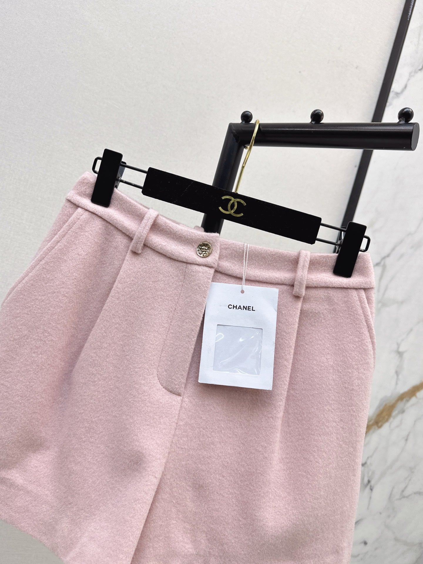 Chan NEW woolen shorts