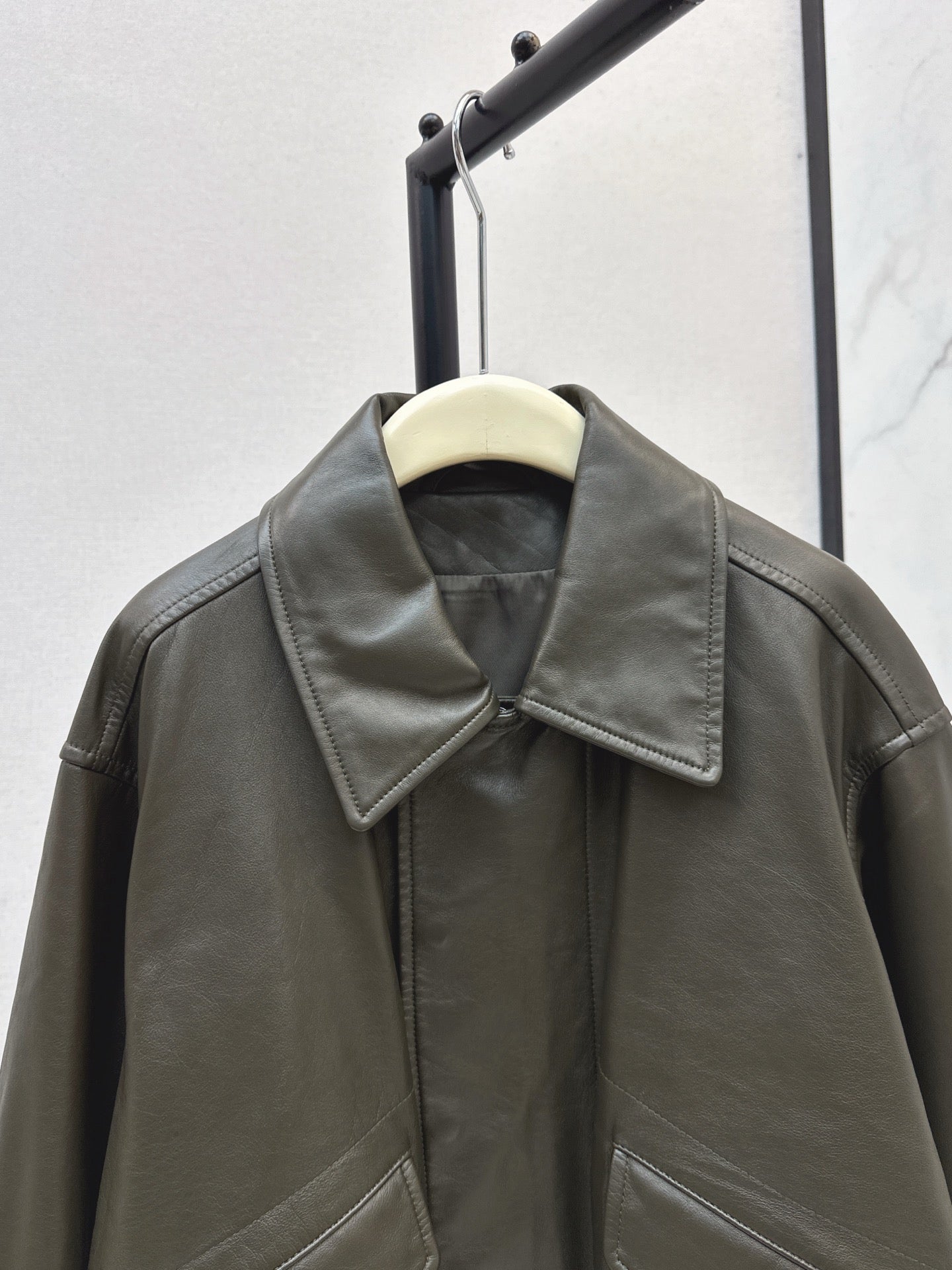 Lm NEW genuine leather jacket