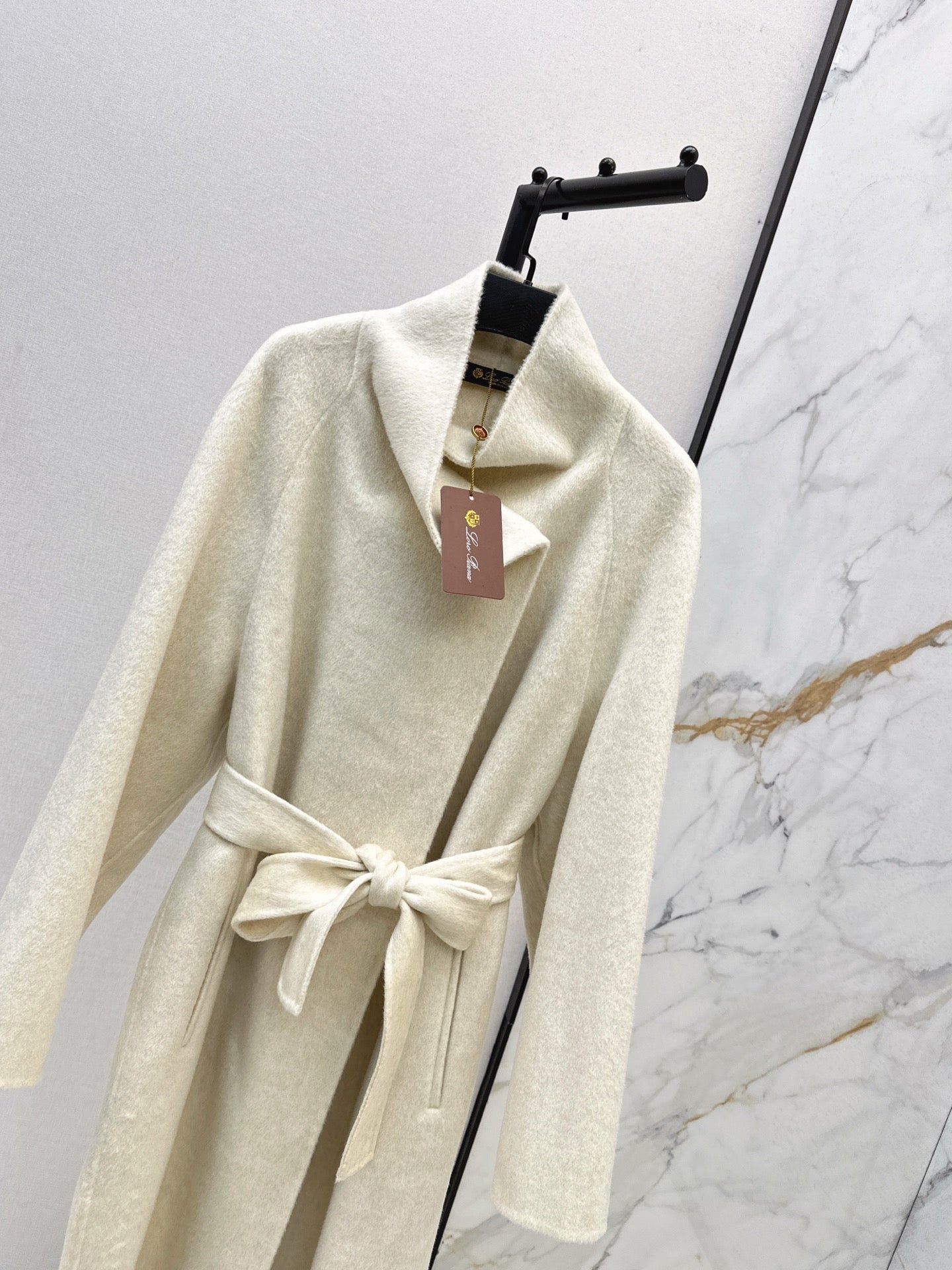 Loro NEW woolen coat