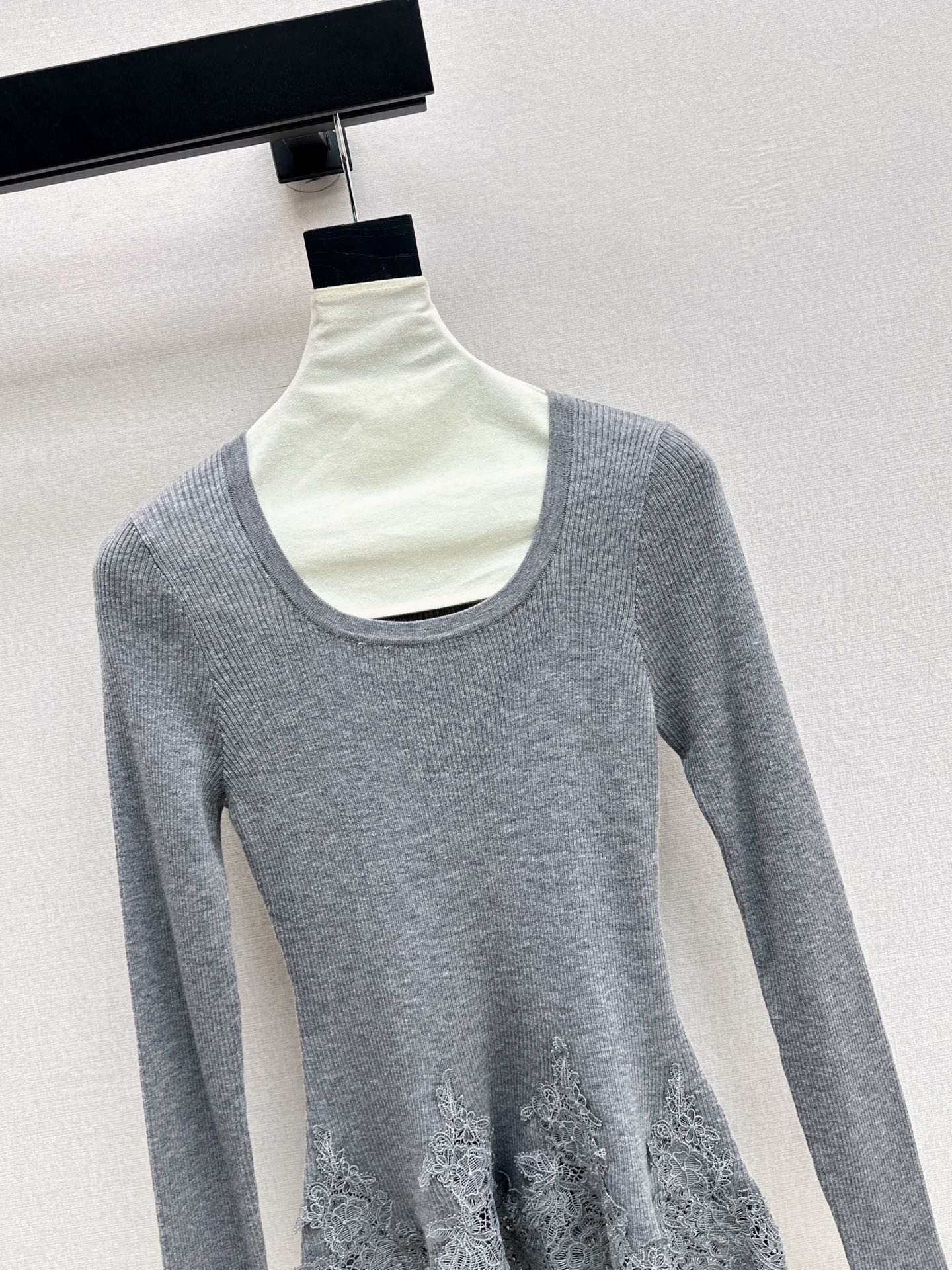 Es NEW Lace base shirt