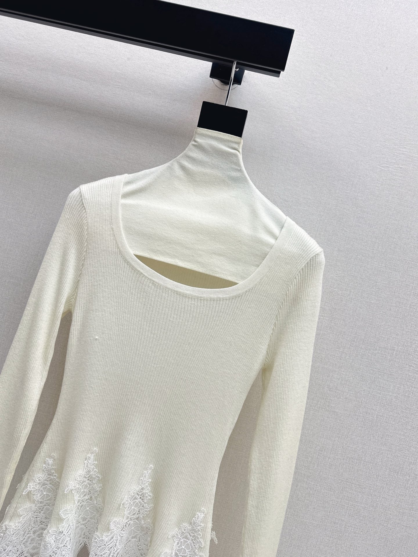 Es NEW Lace base shirt