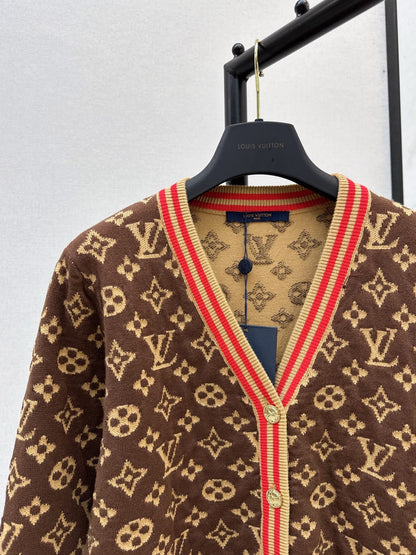 Louis NEW V-neck cardigan