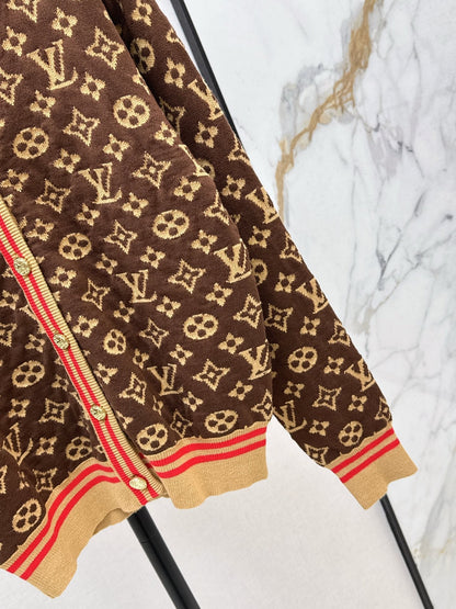 Louis NEW V-neck cardigan