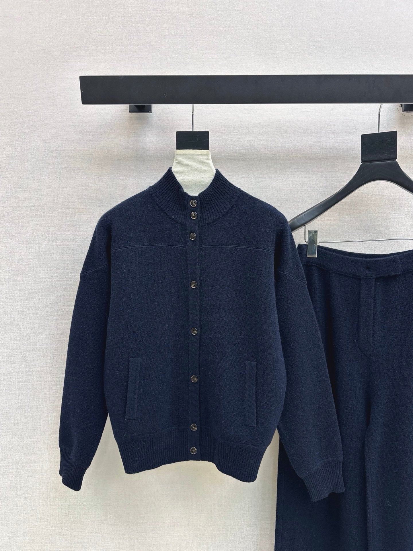 Loro NEW cashmere suit