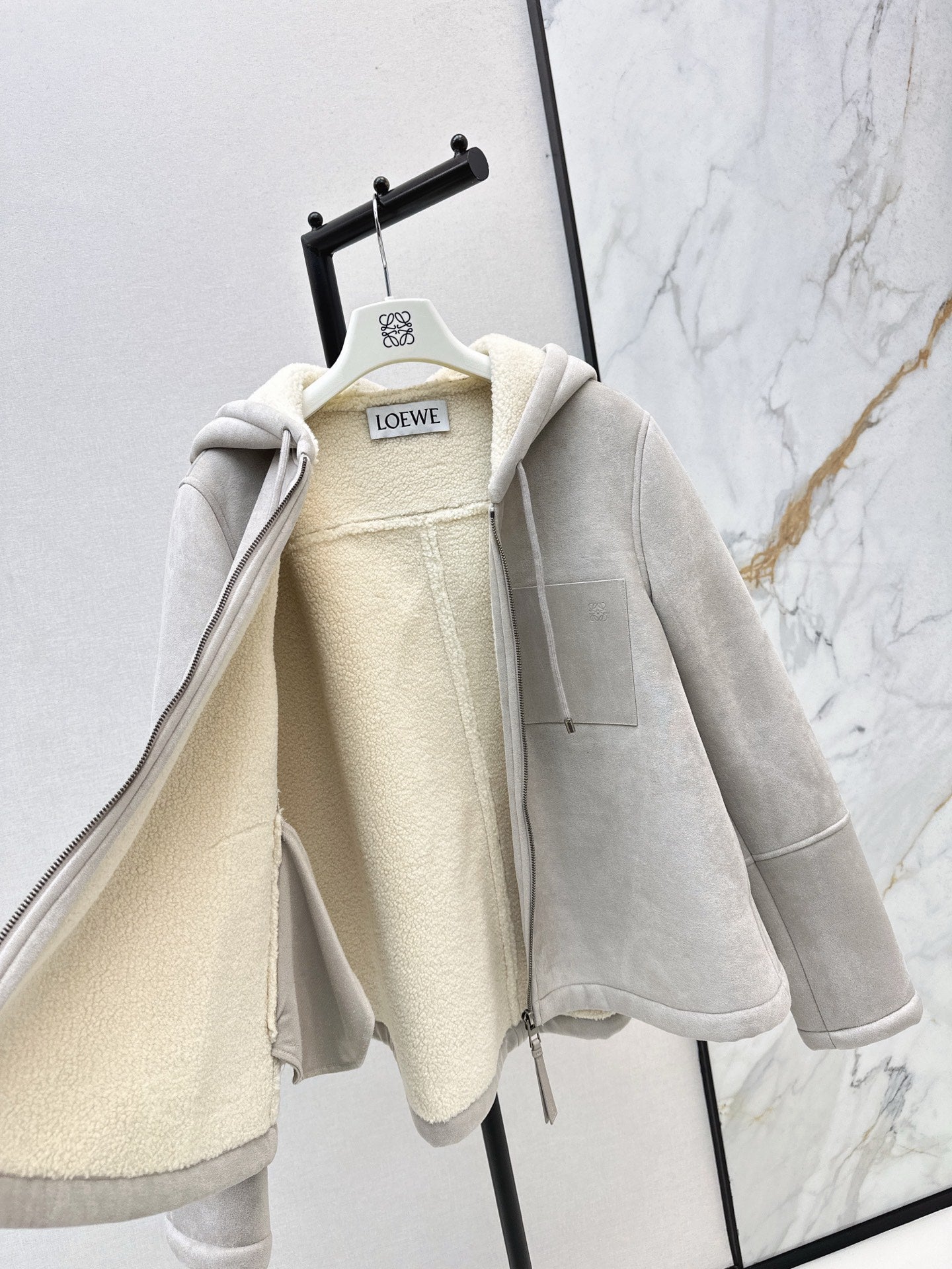 Loe NEW hooded jacket