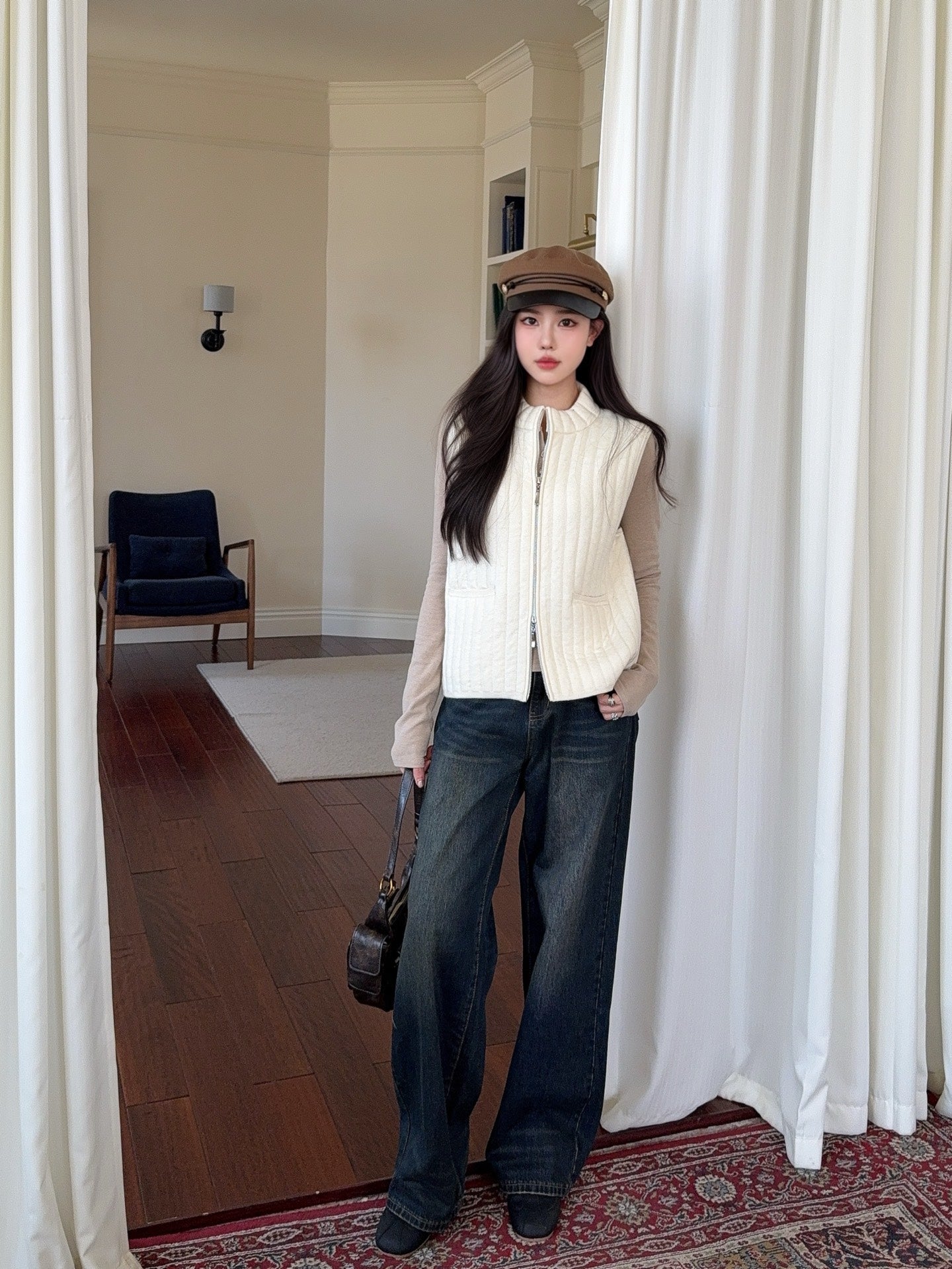 Brune NEW knitted vest