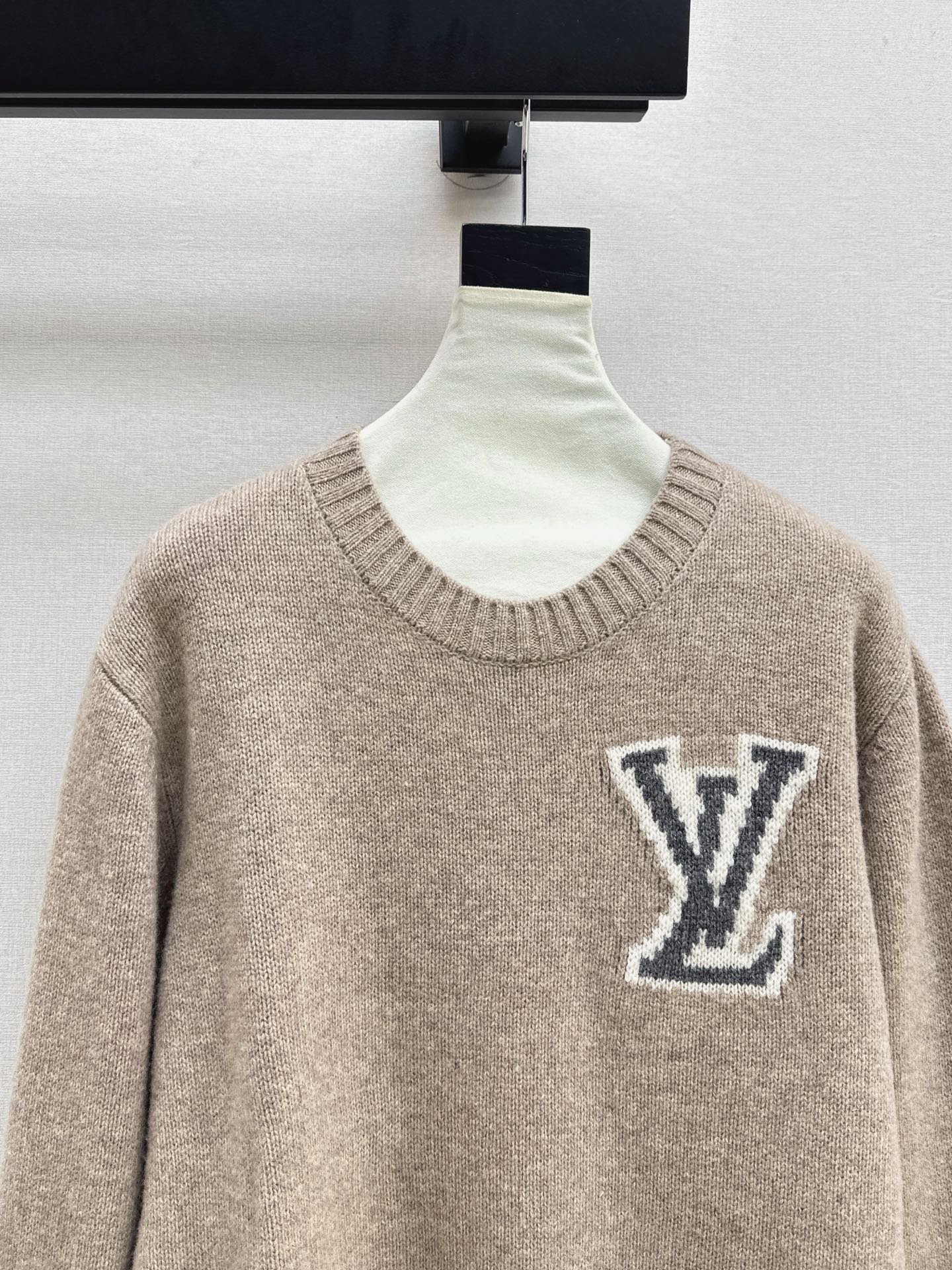 Louis NEW jacquard sweater