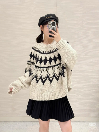 CD NEW knitted sweater