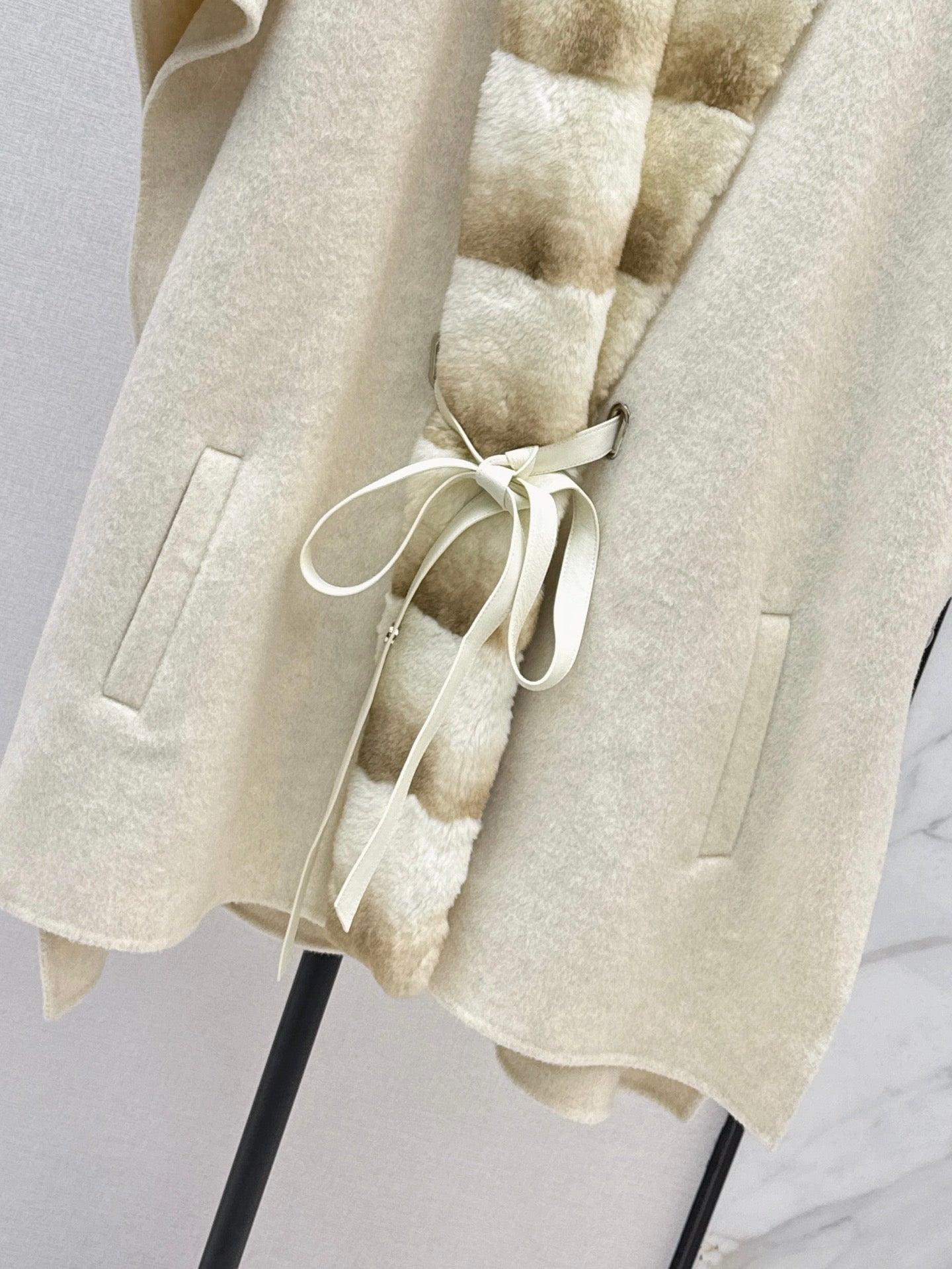 Loro NEW woolen cape coat