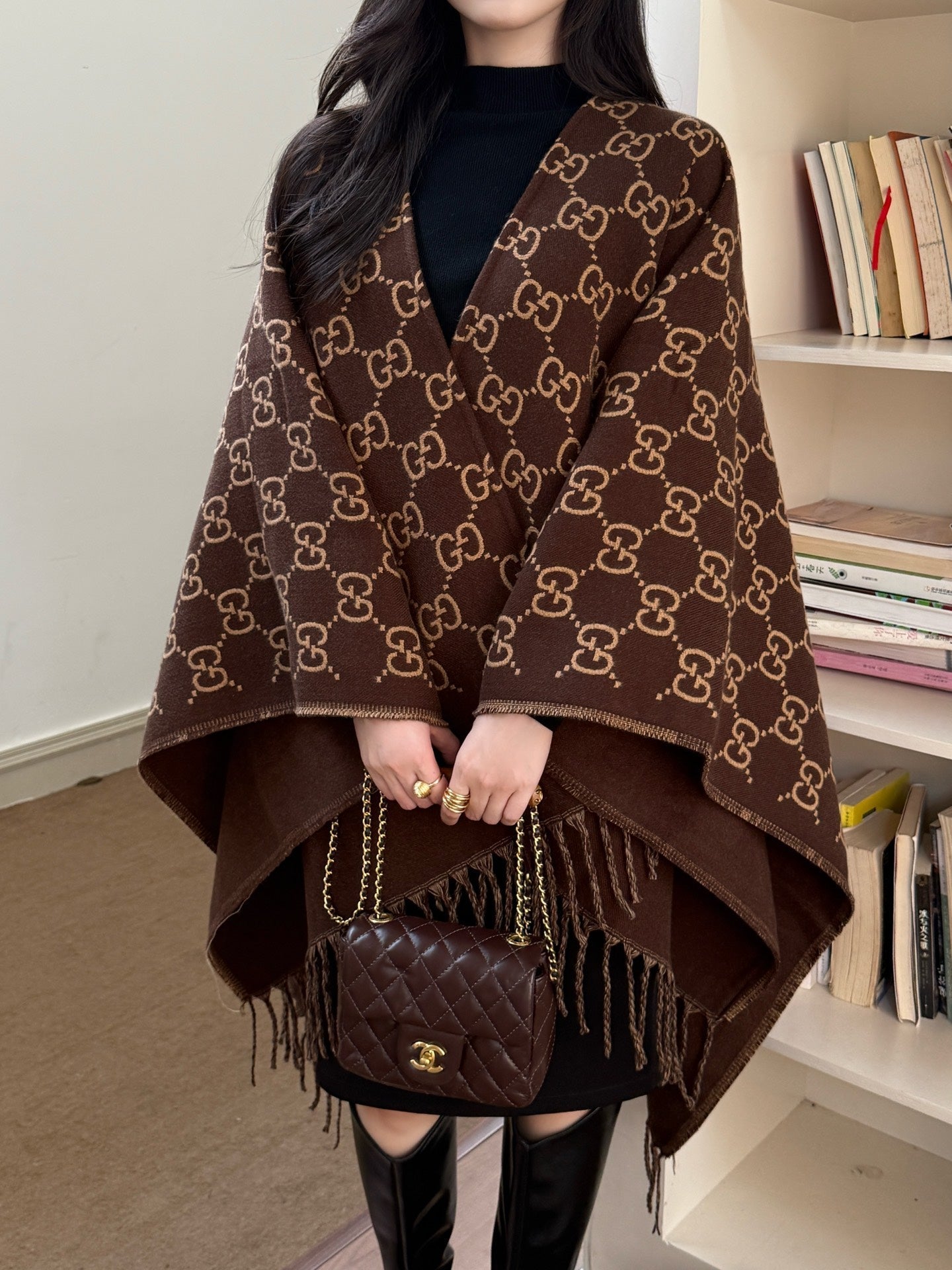 Guc NEW Wool cloak shawl