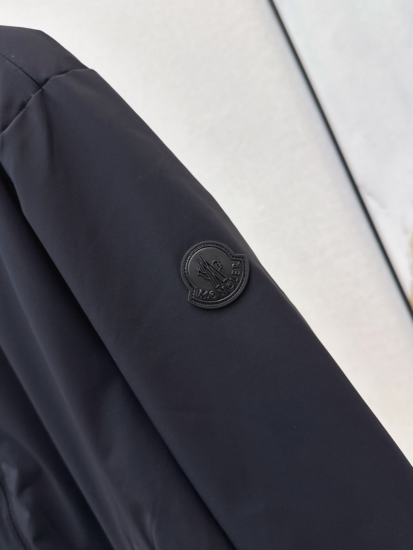 Mocn NEW down jacket