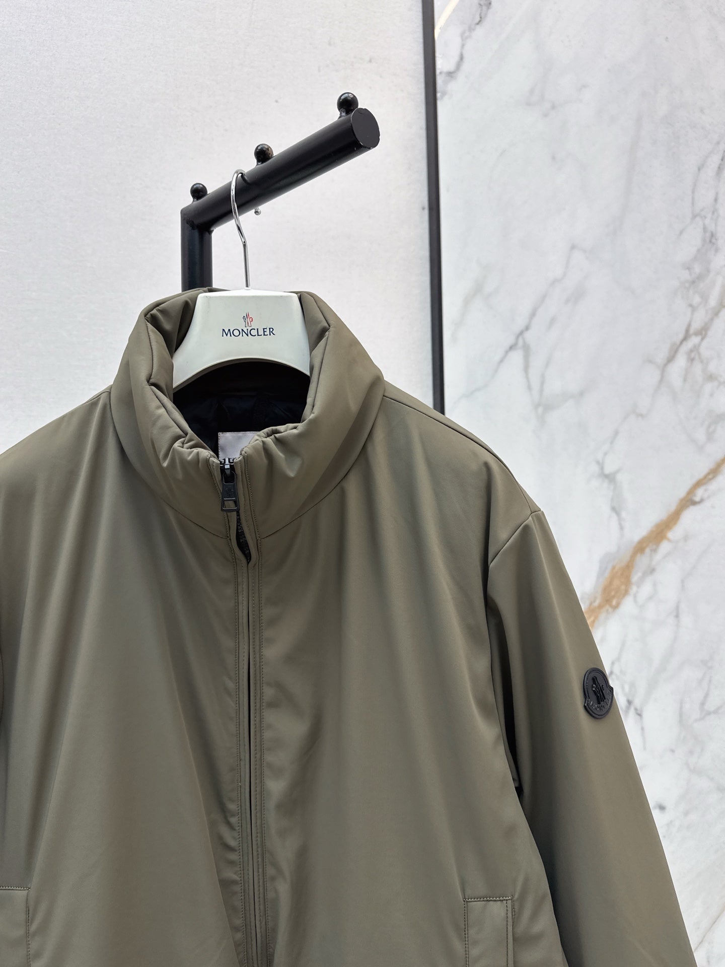 Mocn NEW down jacket