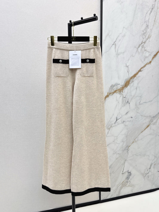 Chan NEW Color block pants