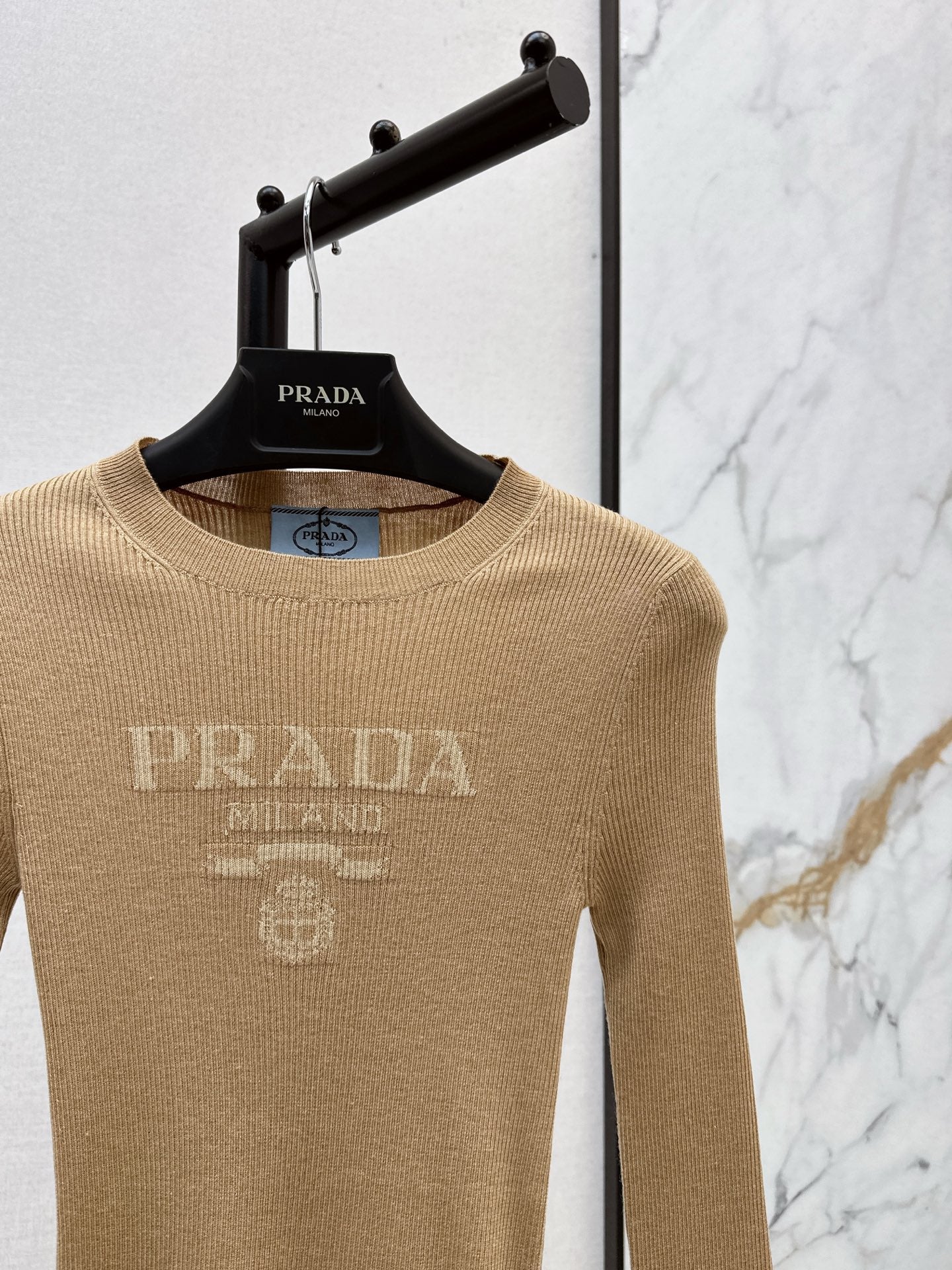 Pra NEW knitted sweater