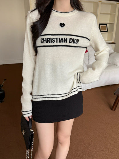 CD NEW embroidered sweater