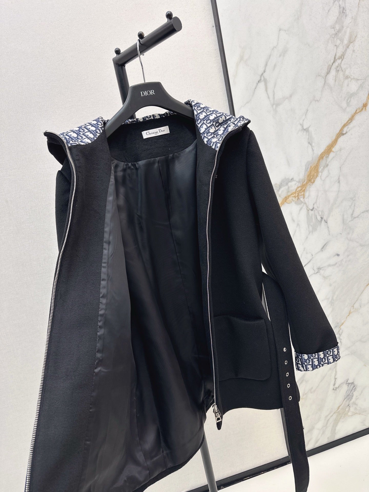 CD NEW hooded jacket