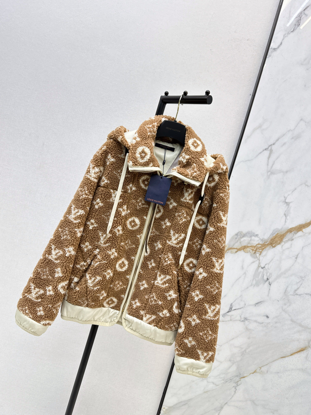 Louis NEW Plush hooded jacket