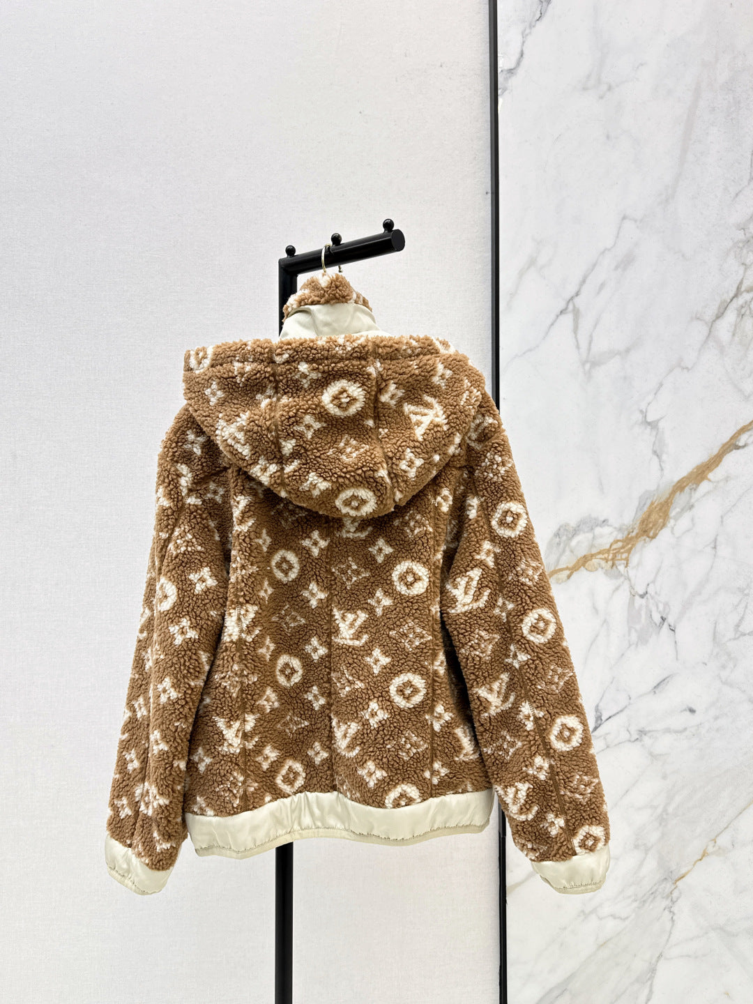 Louis NEW Plush hooded jacket