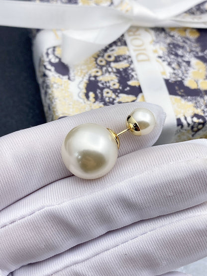 CD New Small and large pearl earrings