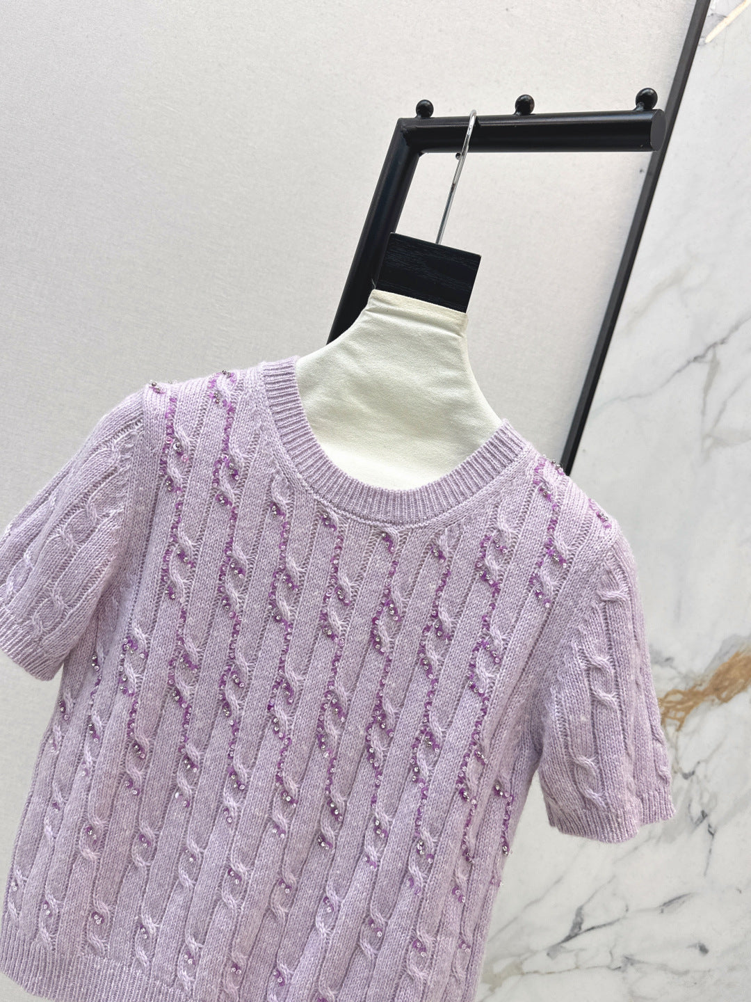 Guc NEW Wool knitted sweater