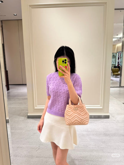 Guc NEW Wool knitted sweater