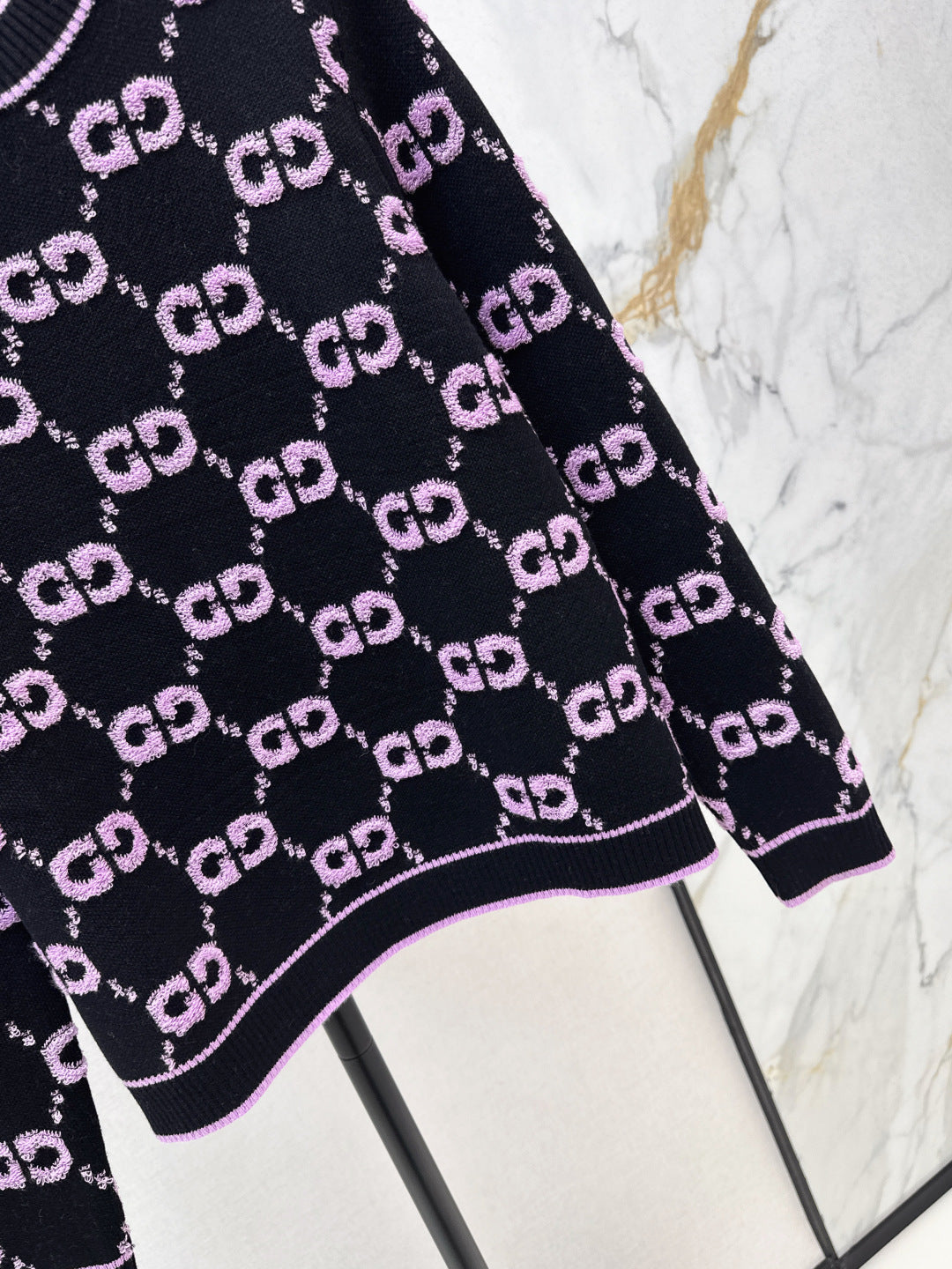 Guc NEW Jacquard knitted sweater