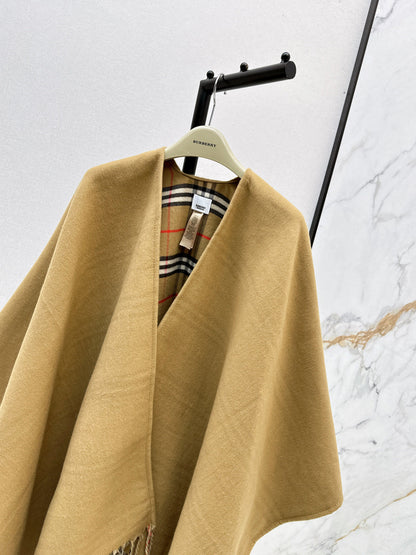 Bur NEW Reversible wool cape