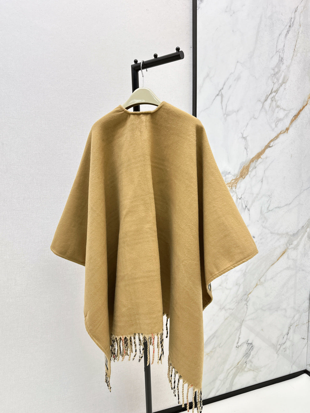 Bur NEW Reversible wool cape