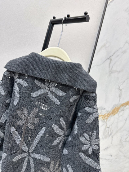 Brun NEW Embroidered sweater