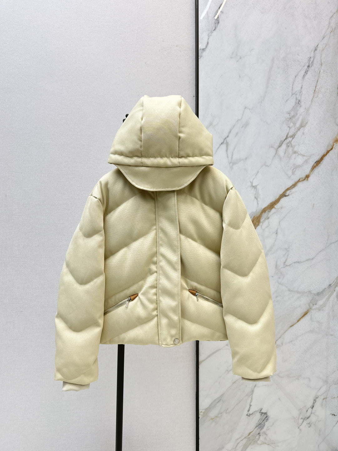 Herm NEW Down jacket