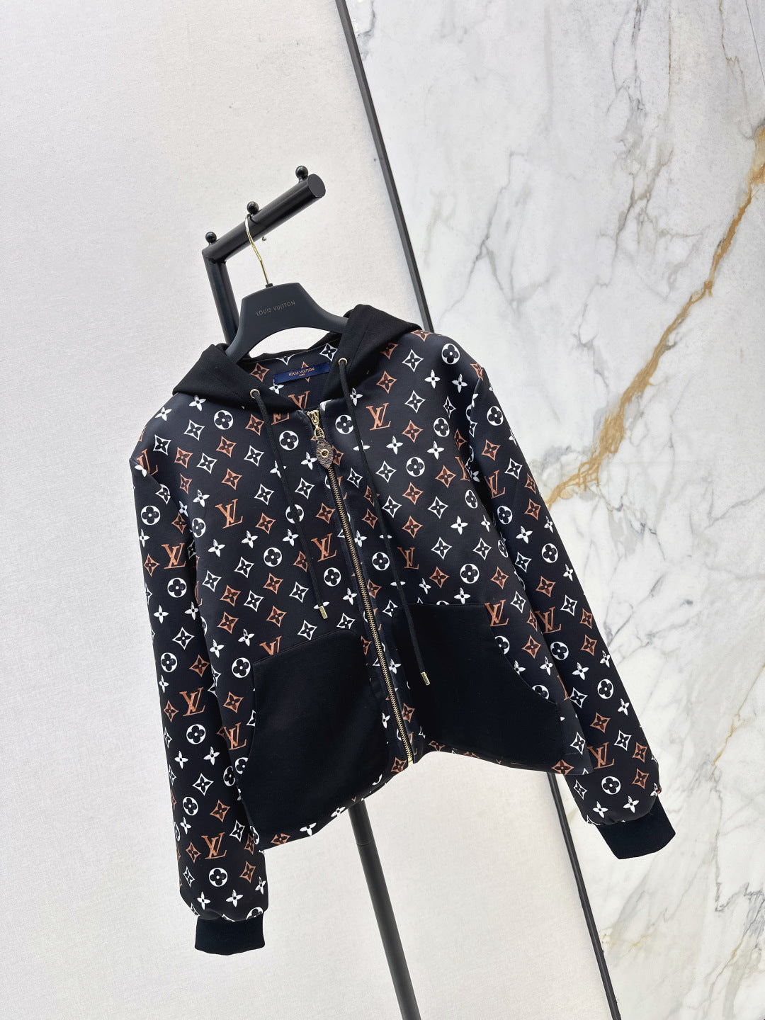 Louis NEW Printed hooded jacket