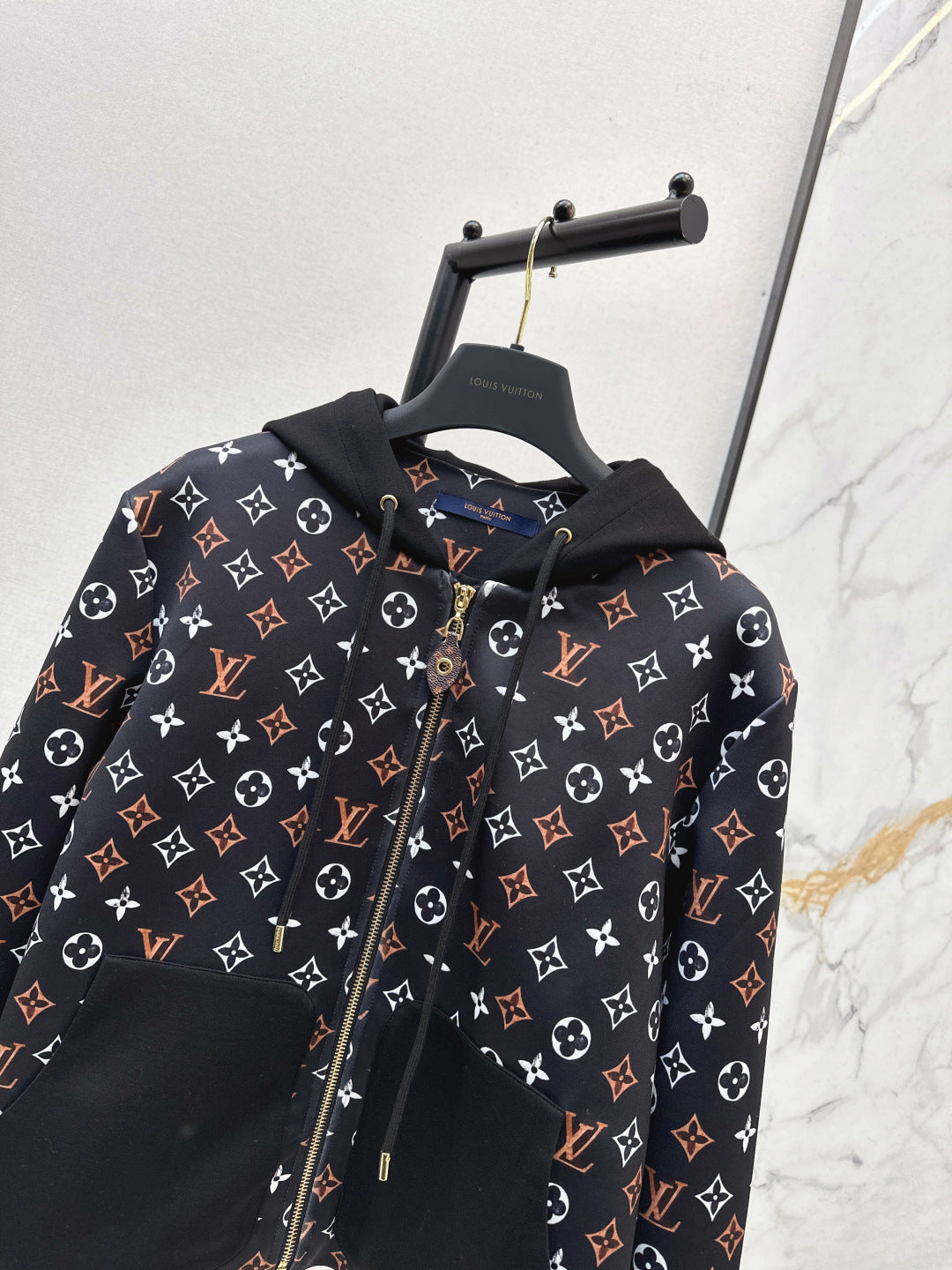 Louis NEW Printed hooded jacket