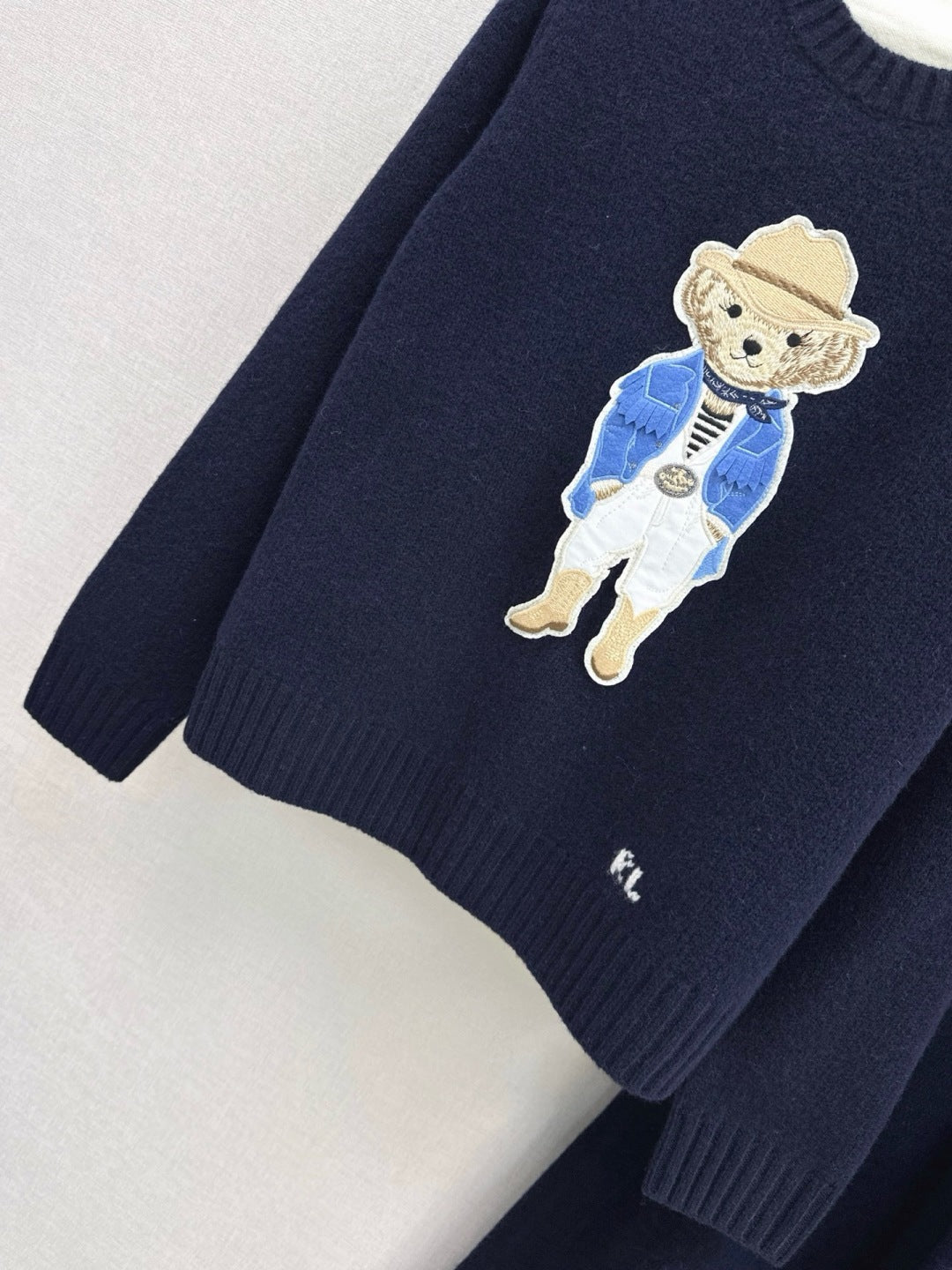 Ral NEW Sweater and straight-leg pants set