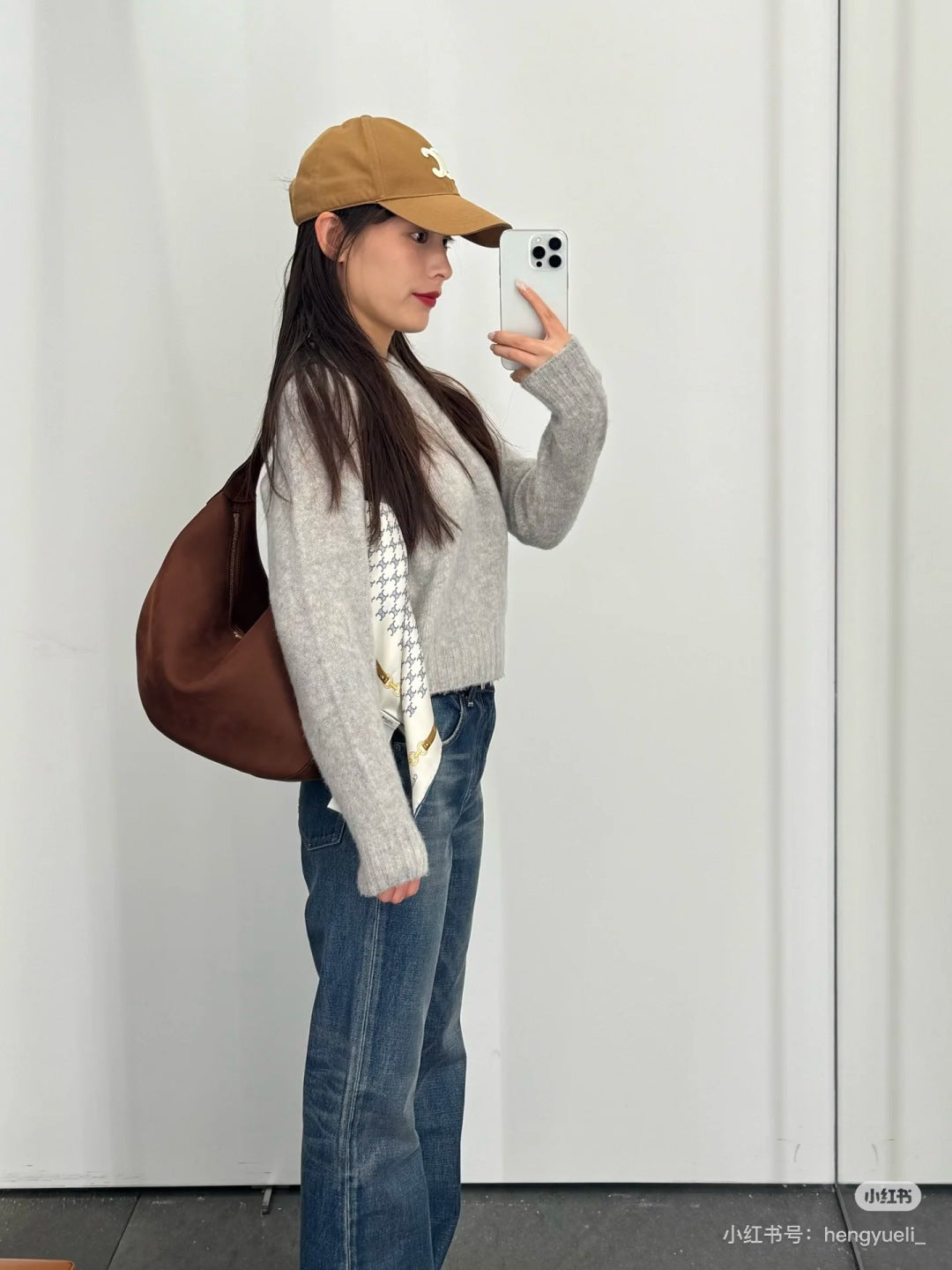 Ce1i NEW wool sweater