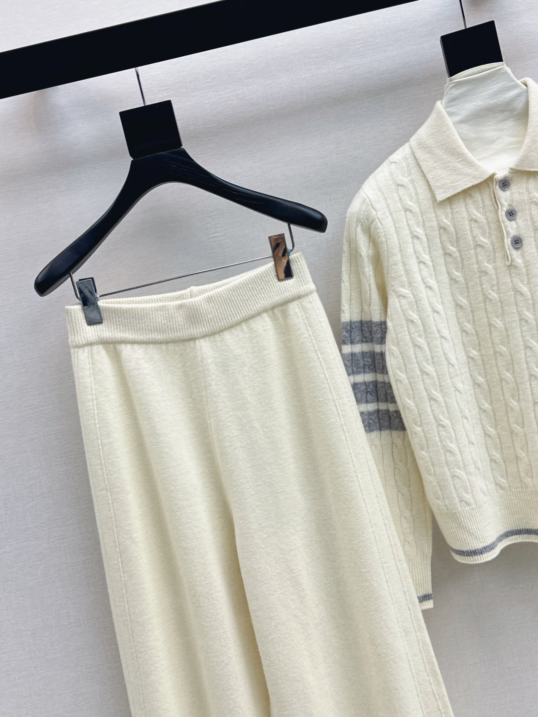 Thom NEW knitted suit