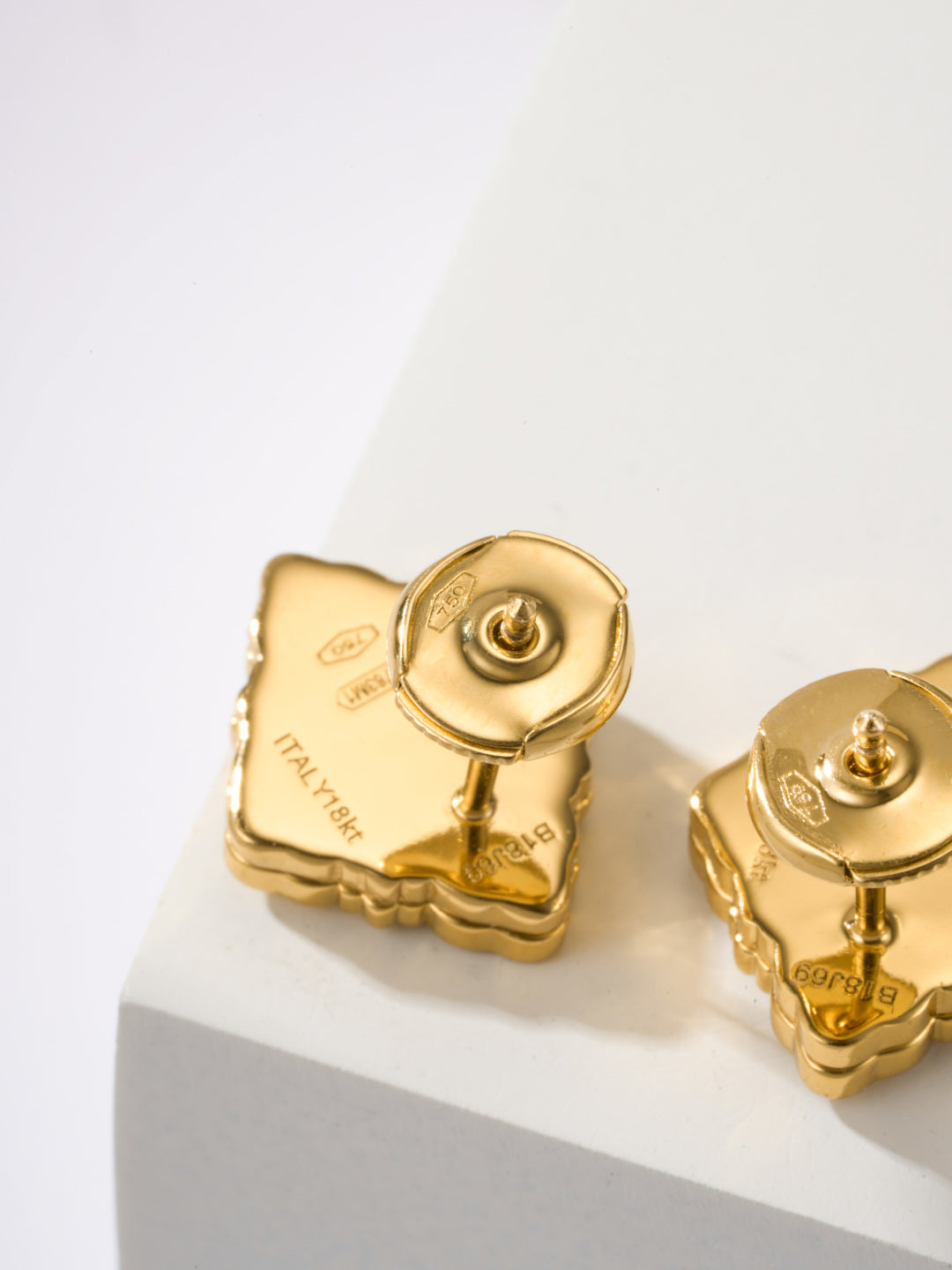 Herm New floral earrings