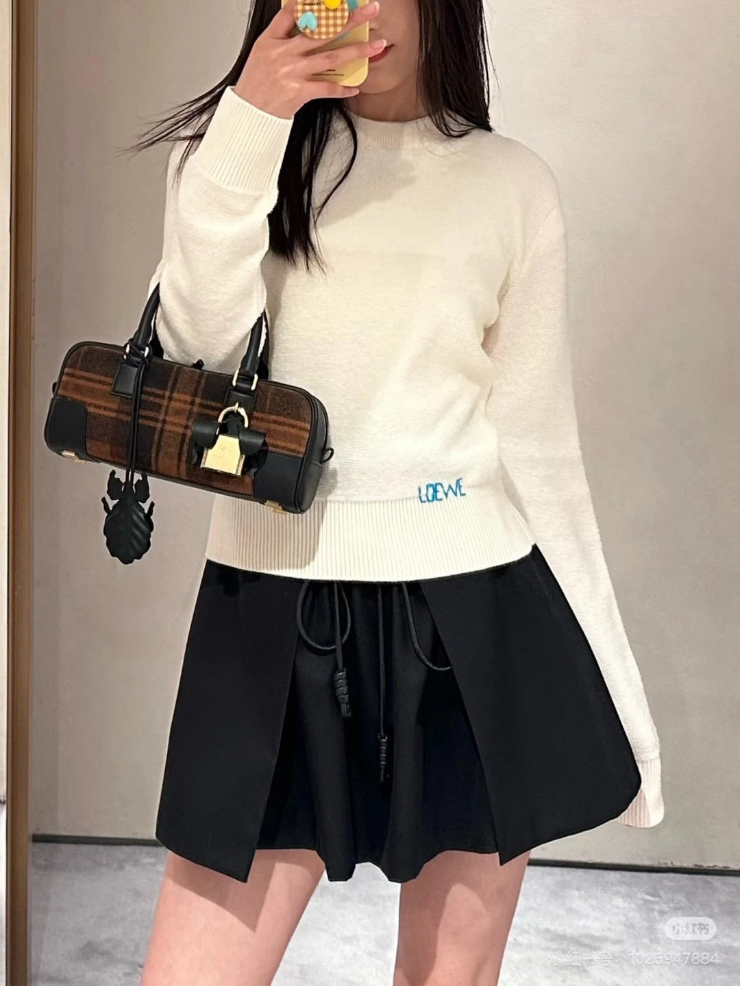 Loe NEW knitted sweater